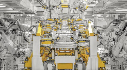 星越L竟是这样造出来的 探秘吉利西安“黑灯工厂”，仿佛身处科幻世界